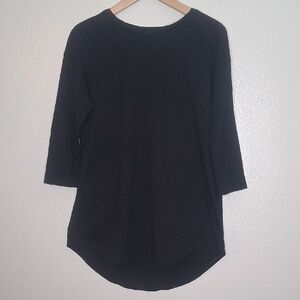 Chico's The Ultimate Tee Long Sleeve Round Nech Hi-low Hem Black Basic Tee Sz S